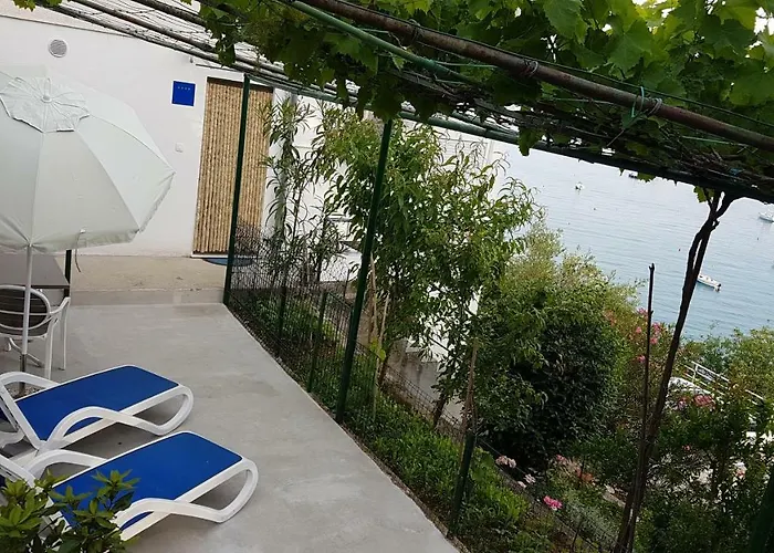 Studio Apartment More *