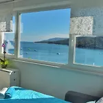 Studio Apartment More *