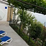 Studio Apartment More *