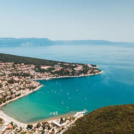 Studio Apartment More